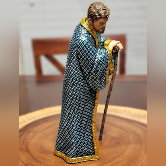 Hawthorne Village Joseph 14-01684-002, Excellent Condition, Without Box. - Picture 3 of 5